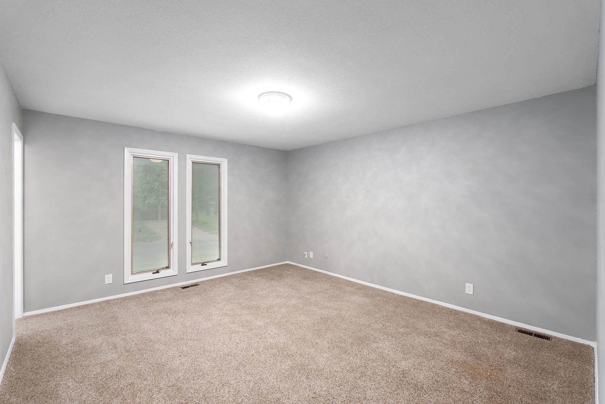 8300 E Brookhollow Ln