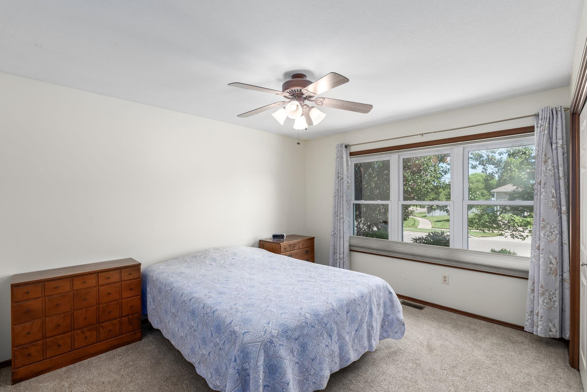 11809 E Tipperary St