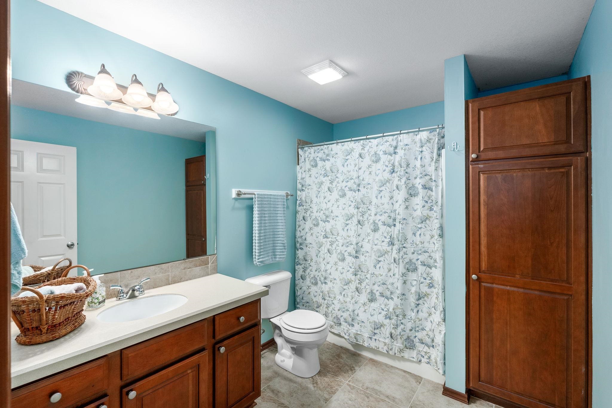 11809 E Tipperary St