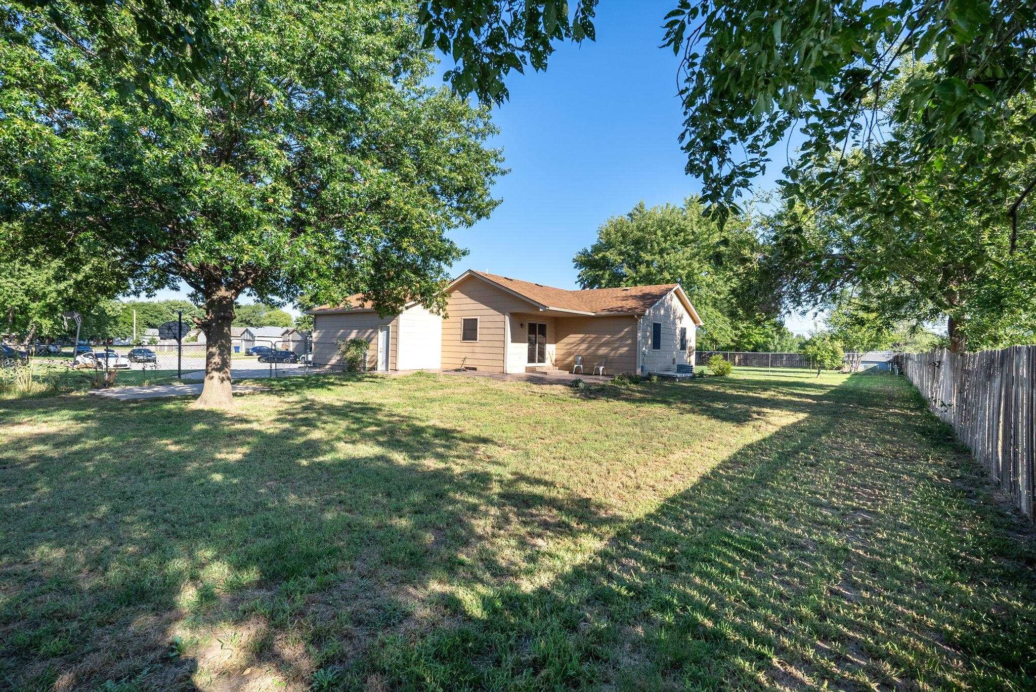 12110 W Cornelison Cir