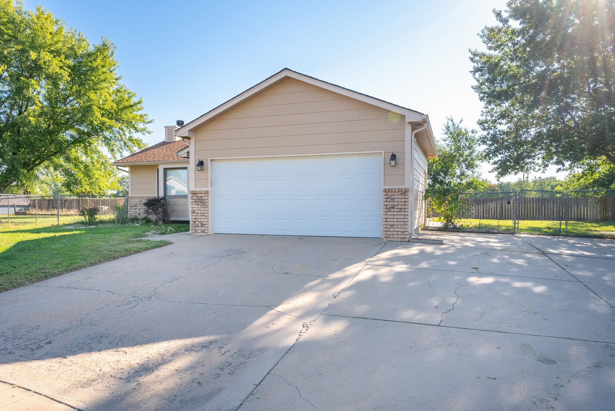 12110 W Cornelison Cir