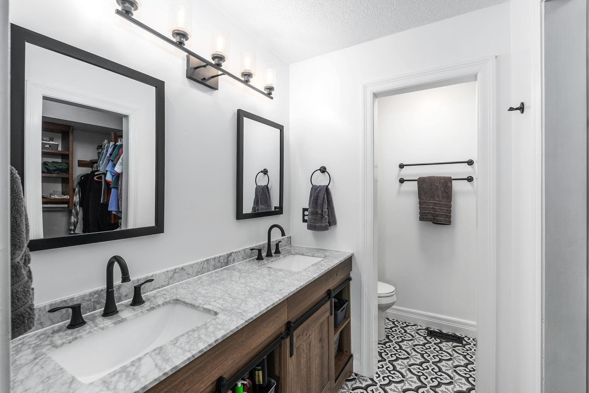 5360 S Stoneborough Ct