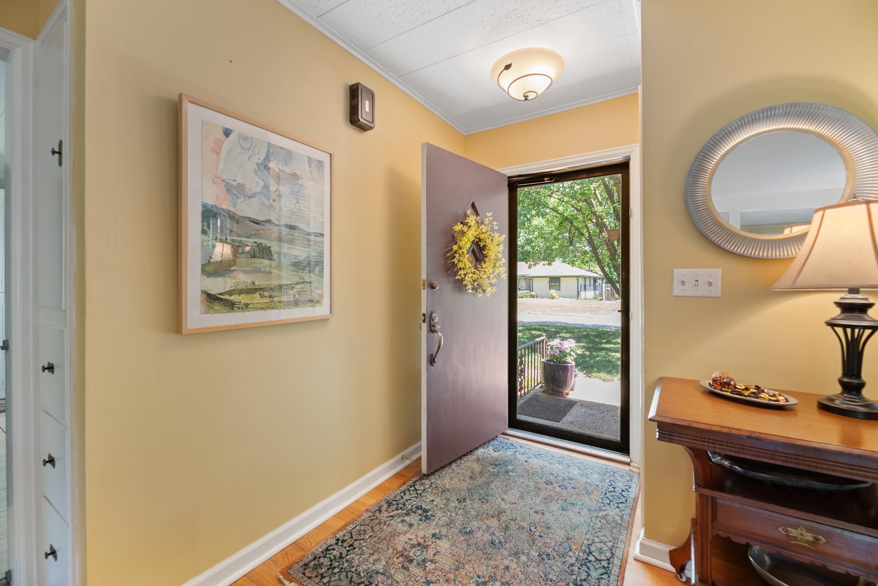 5653 E Park Hollow Dr