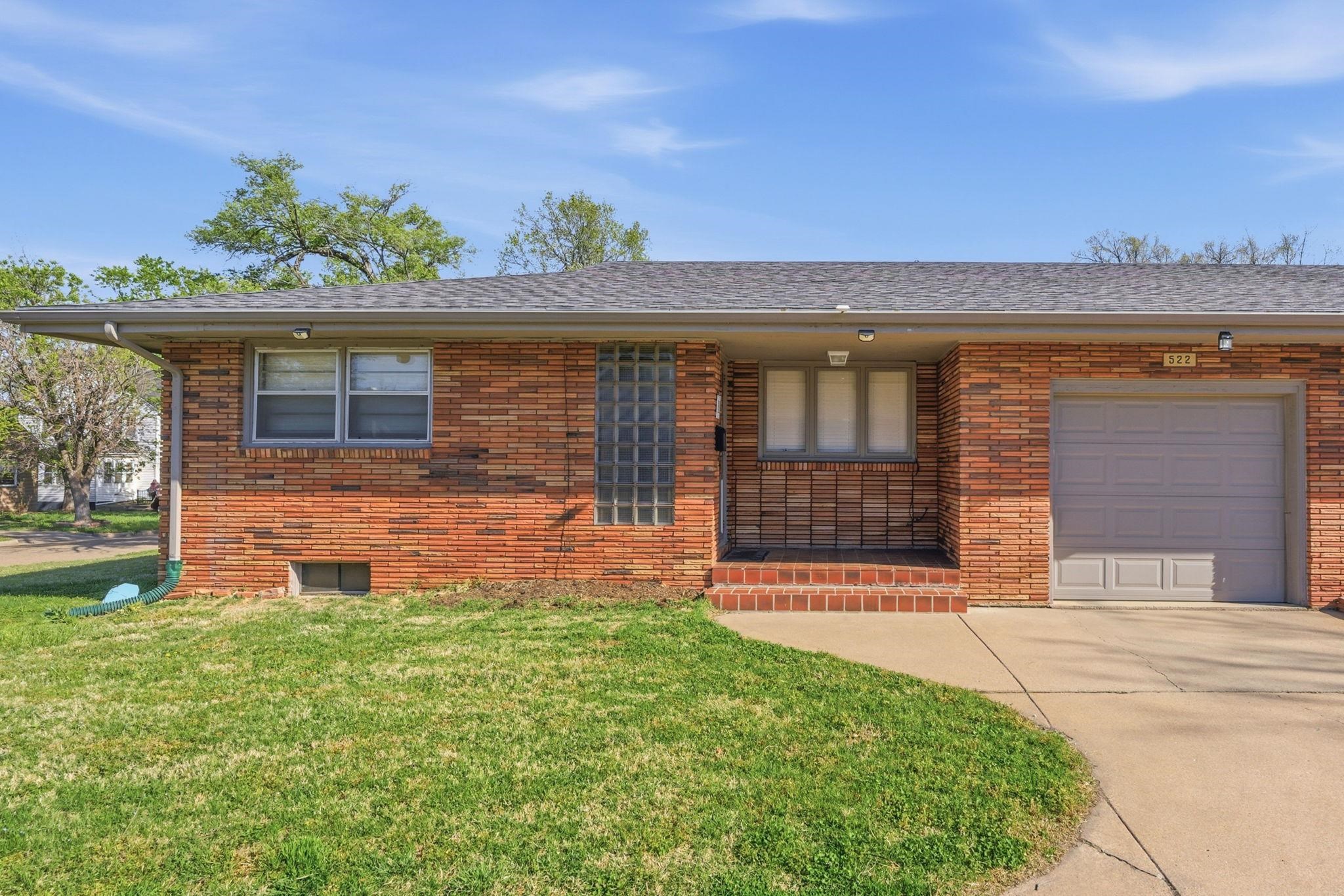 522 N Fountain