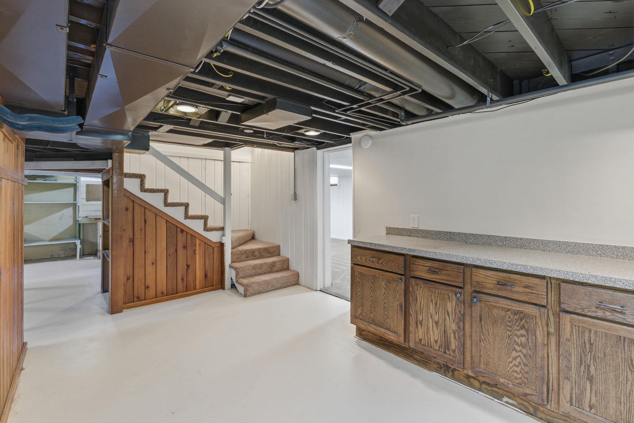 441 N Roosevelt Ave.