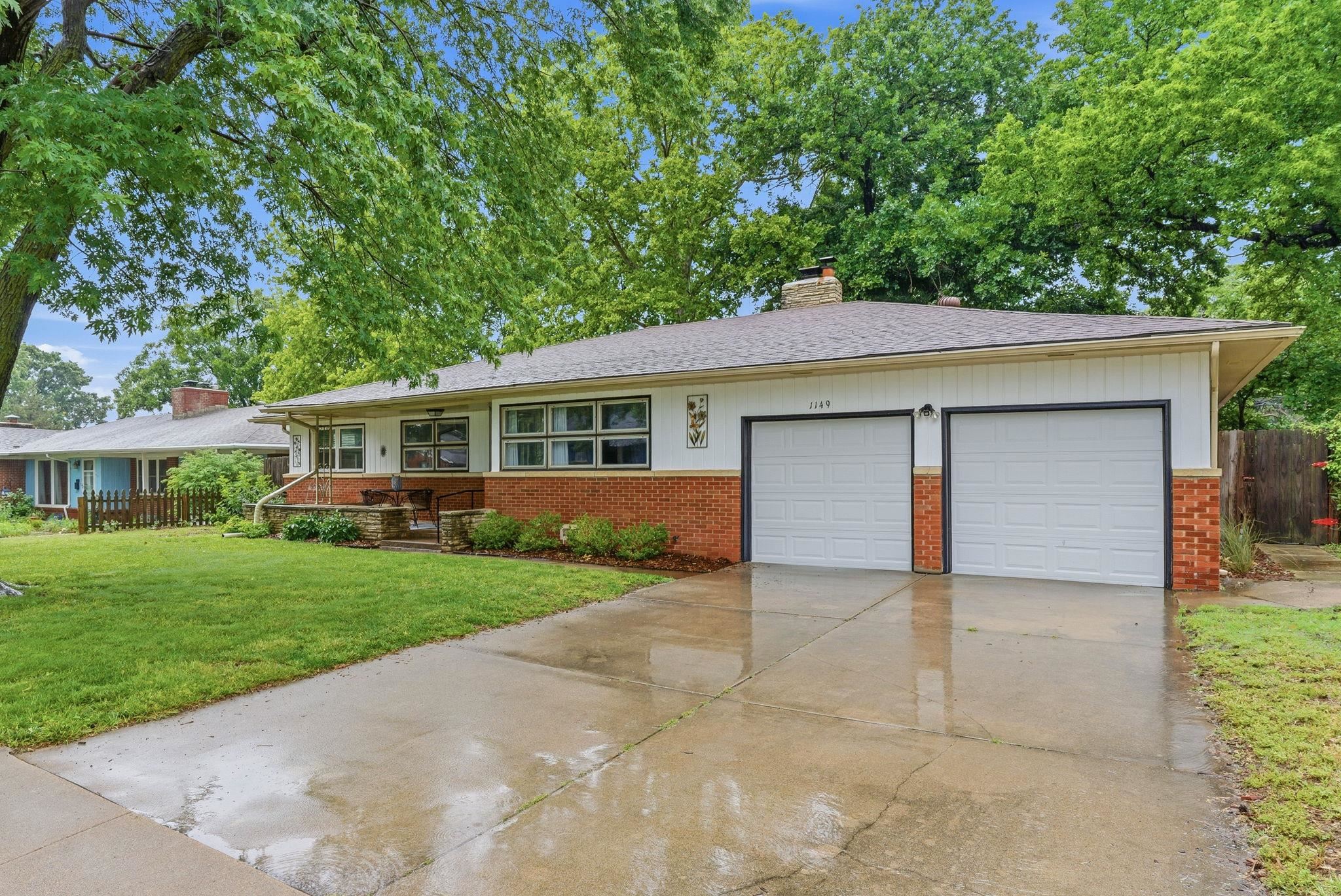 1149 N Old Manor