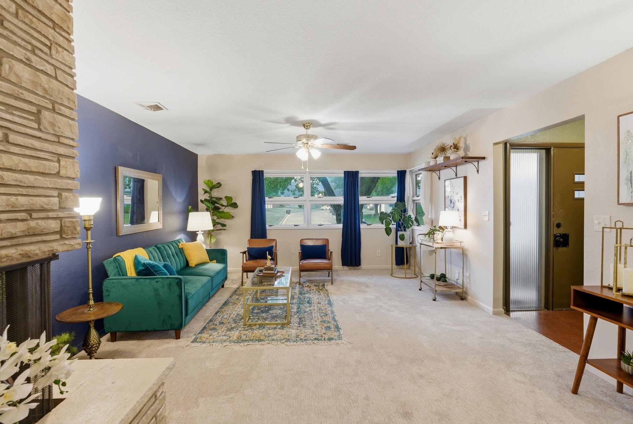 1149 N Old Manor