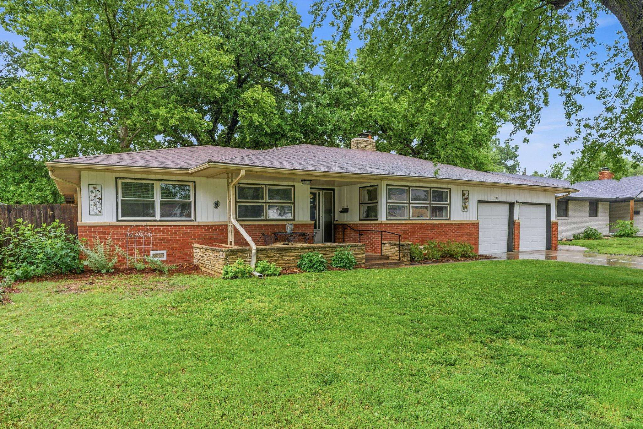 1149 N Old Manor
