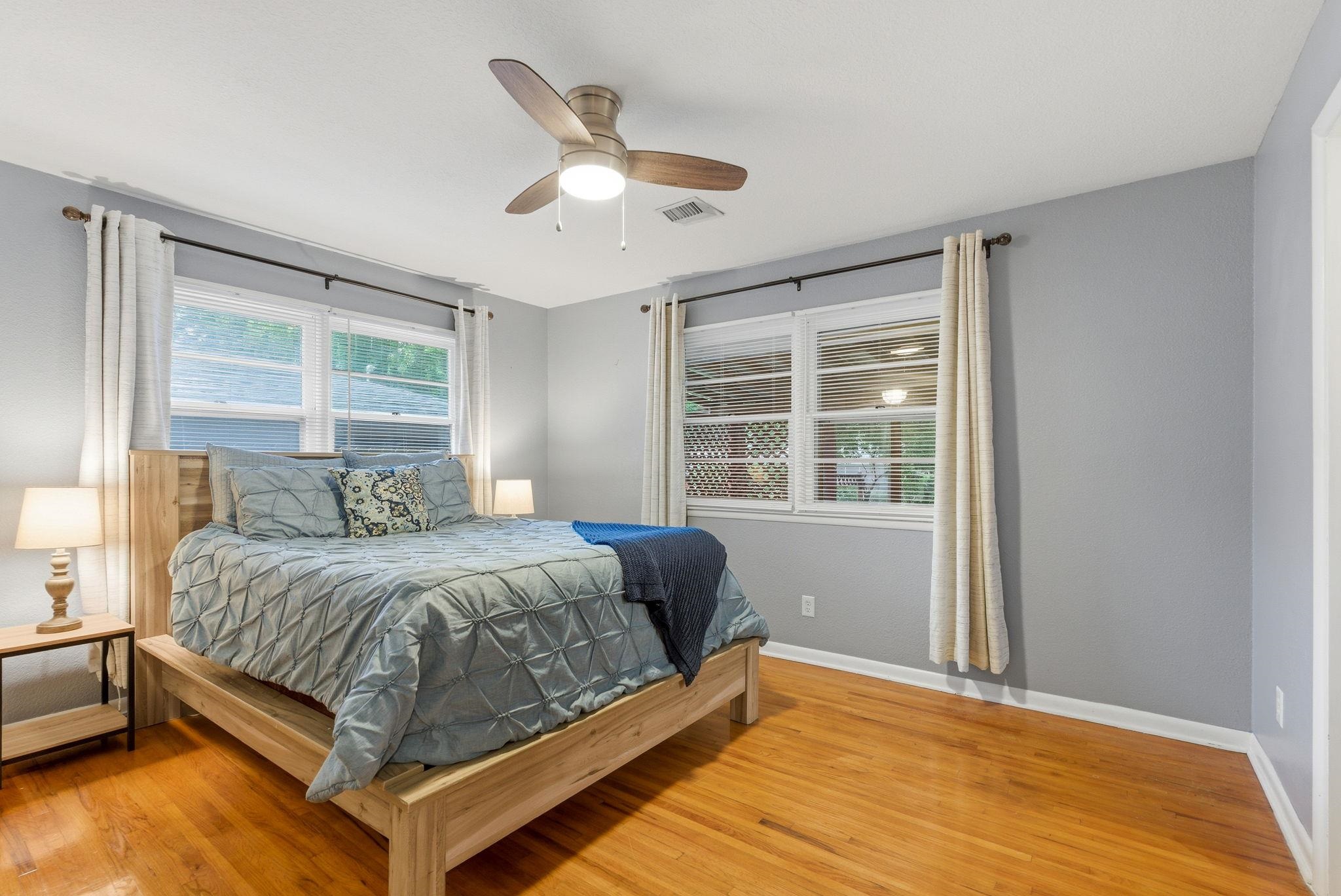 1149 N Old Manor