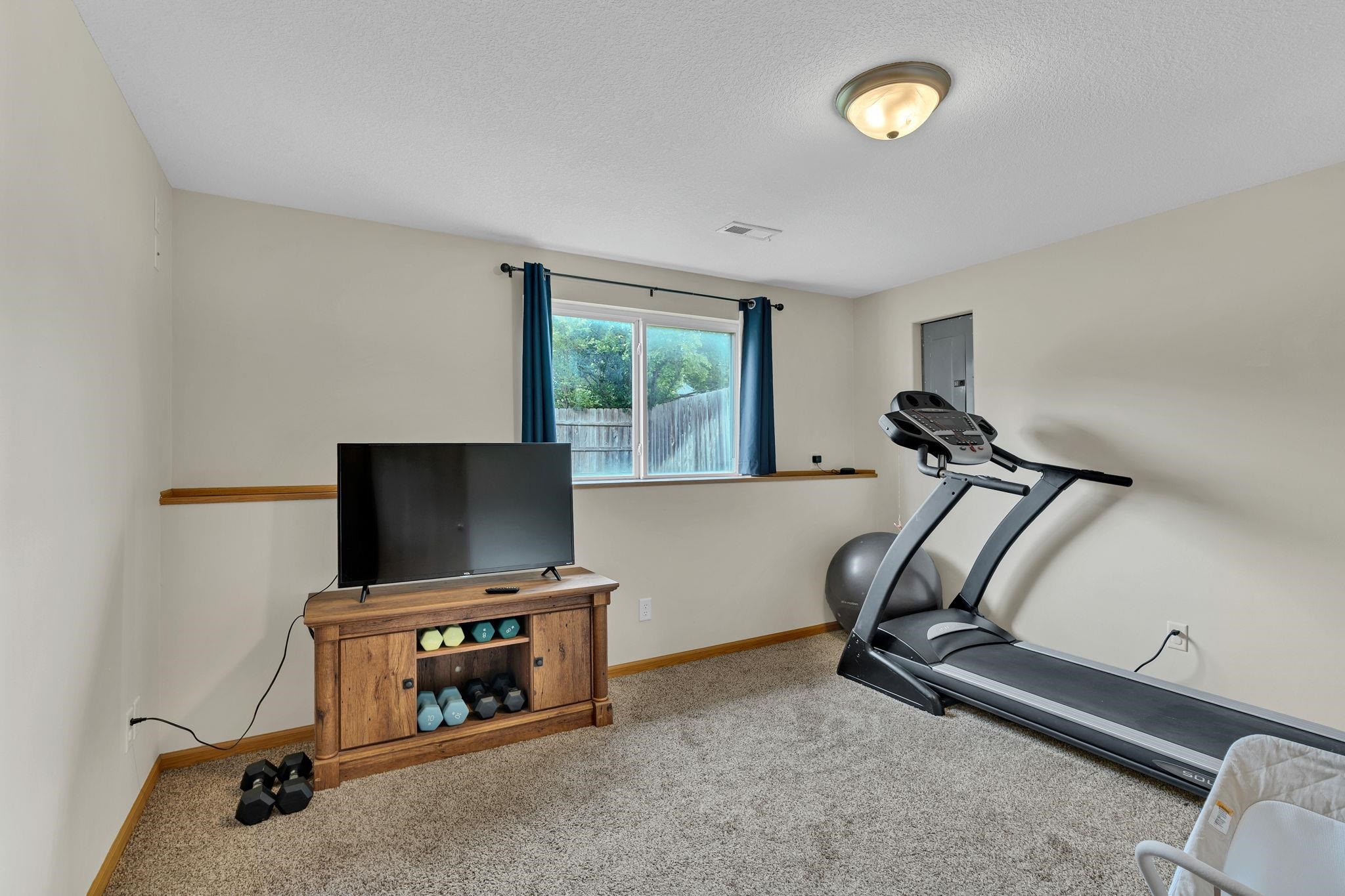 1481 S Shiloh Ct