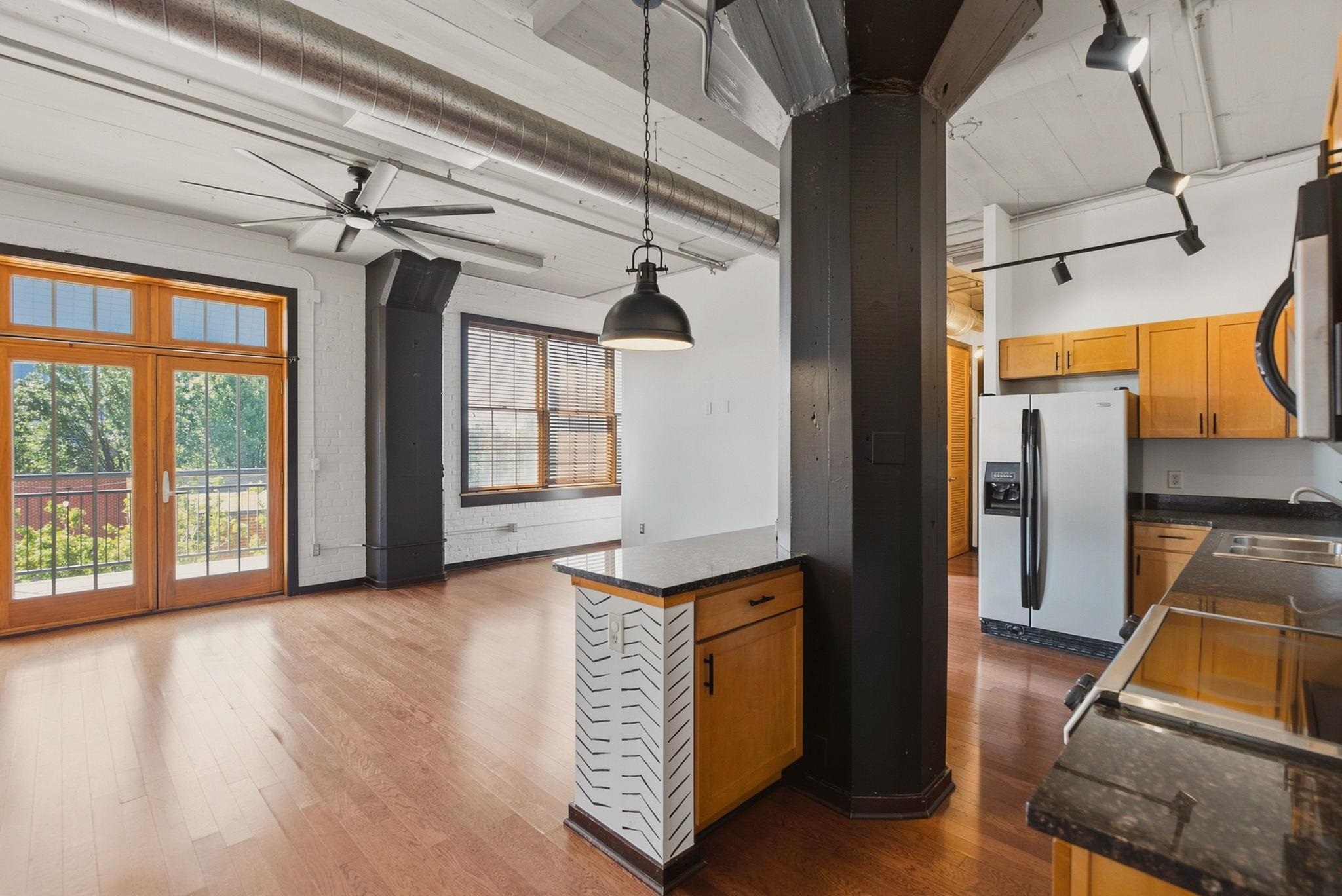 201 S Saint Francis Ave