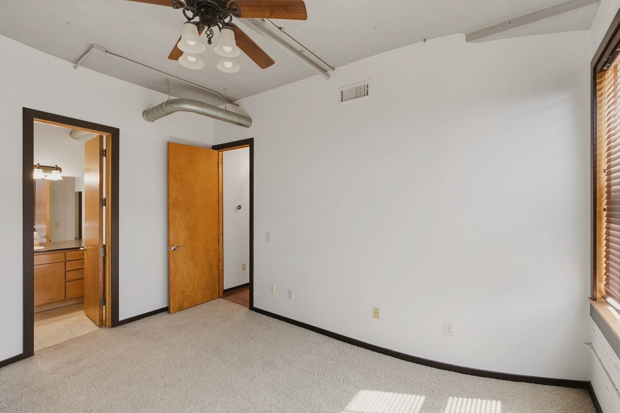 201 S Saint Francis Ave