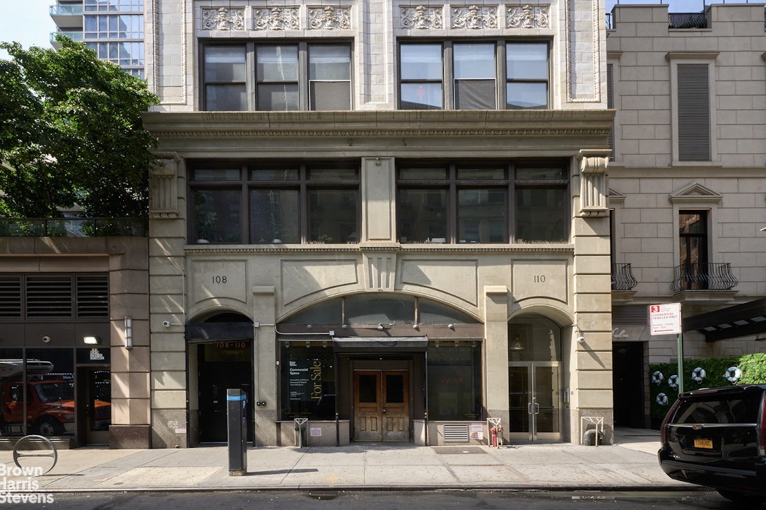 108-110 W 25TH Street COMMERCIAL