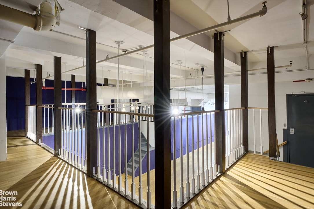 108-110 W 25TH Street COMMERCIAL