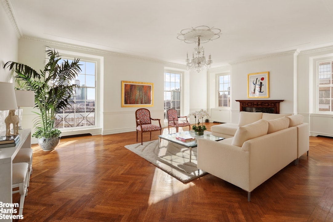 1 SUTTON Place S 11C