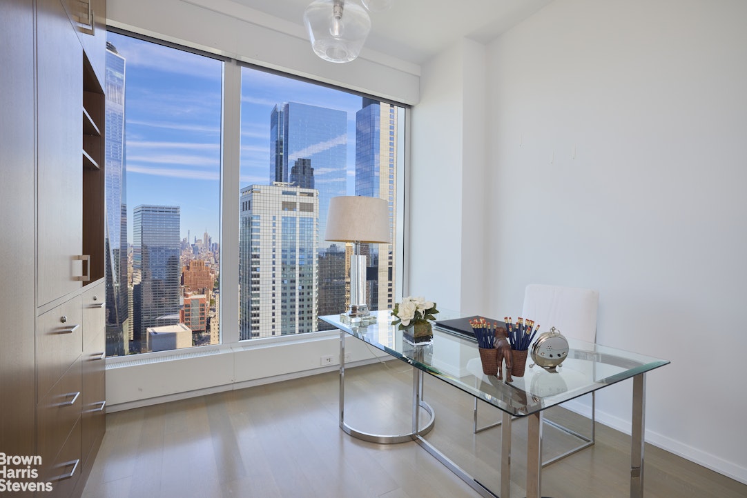 50 WEST Street 48