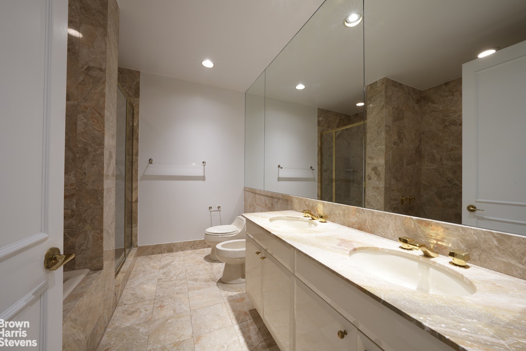 845 UNITED NATIONS Plaza 33D