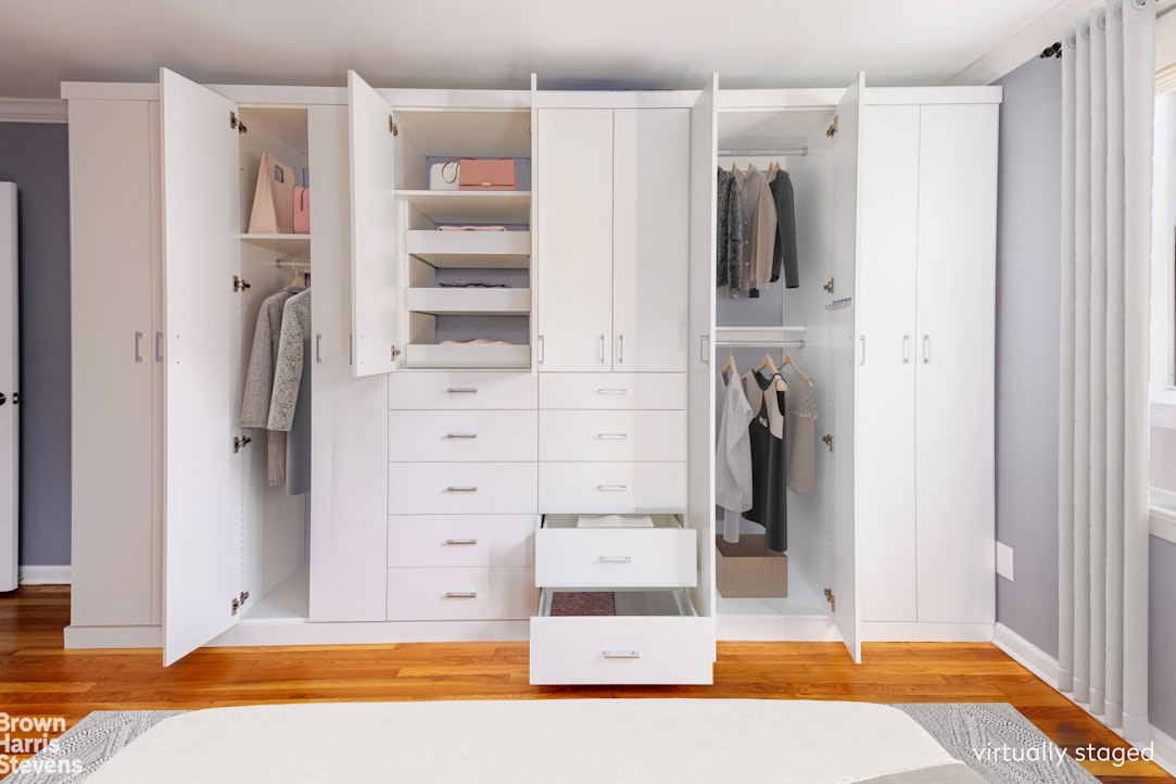 143 BENNETT Avenue 5L