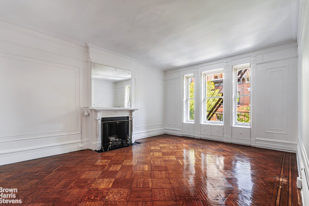 50 W 9TH Street 3D