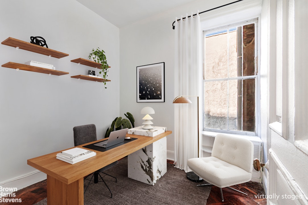 50 W 9TH Street 3D