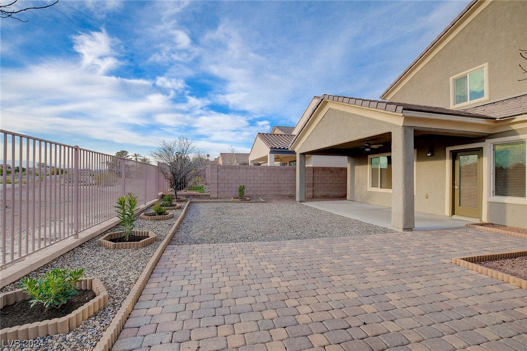 8909 Martin Downs Place