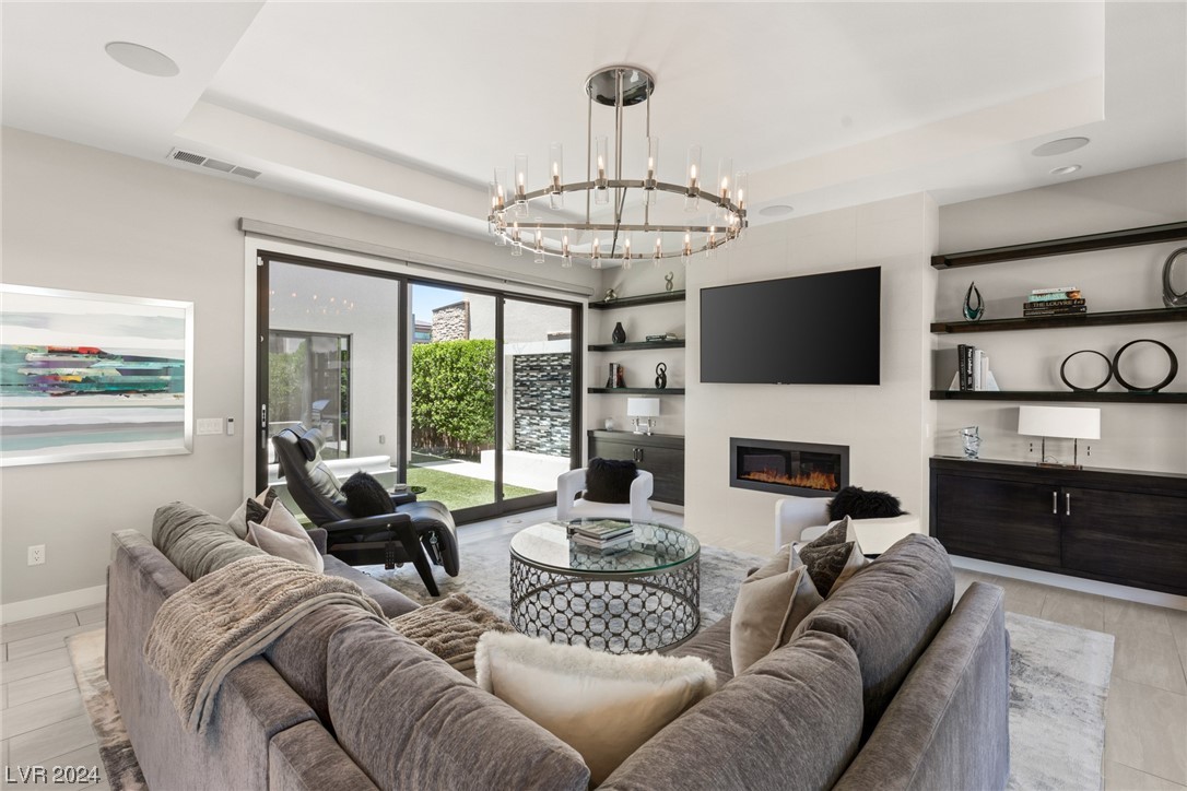 50 PRISTINE GLEN Street