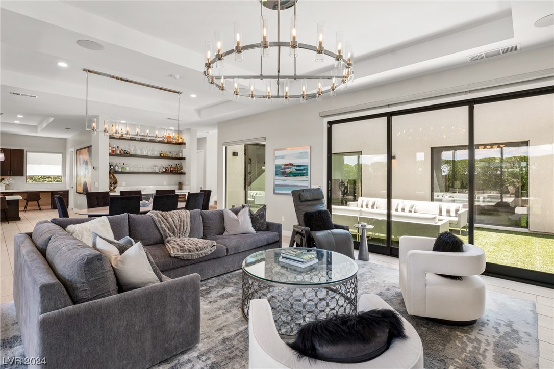 50 PRISTINE GLEN Street