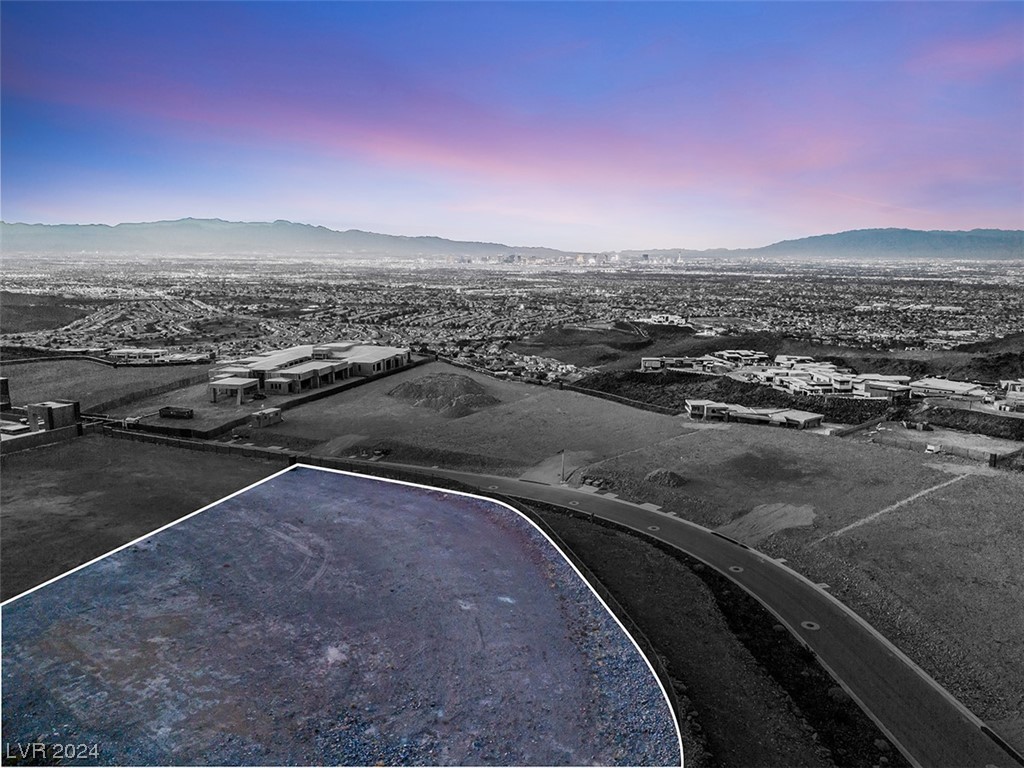1 Sunset Strip