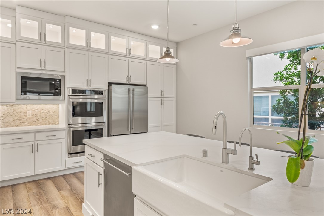 4292 SUNRISE FLATS Street 2