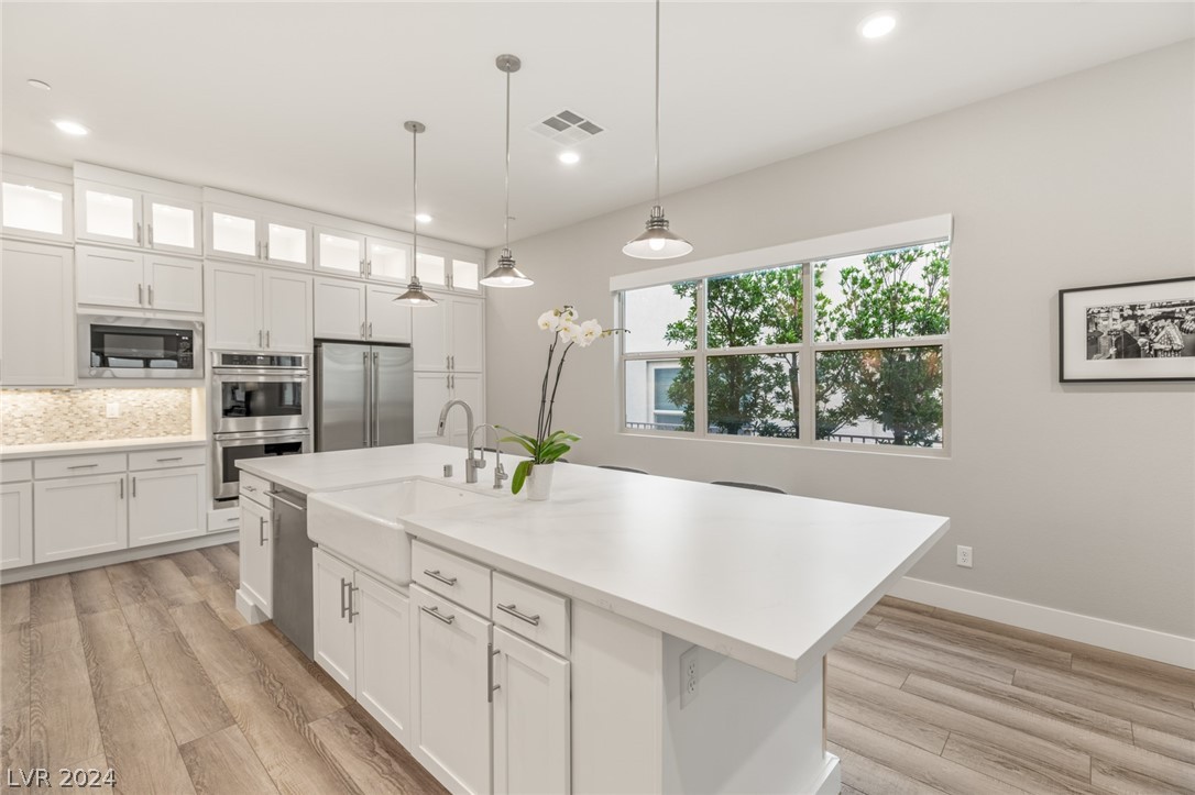 4292 SUNRISE FLATS Street 2