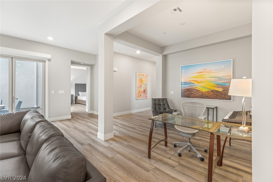 4292 SUNRISE FLATS Street 2