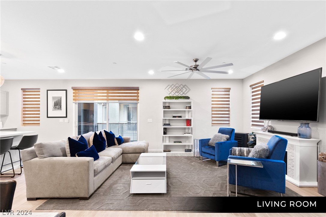 11287 GLOWING Avenue 103