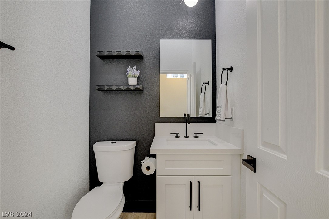 10232 Glen Ora Avenue