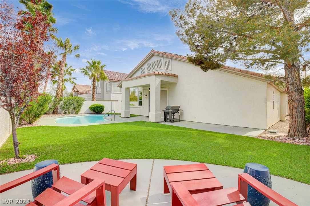 10232 Glen Ora Avenue