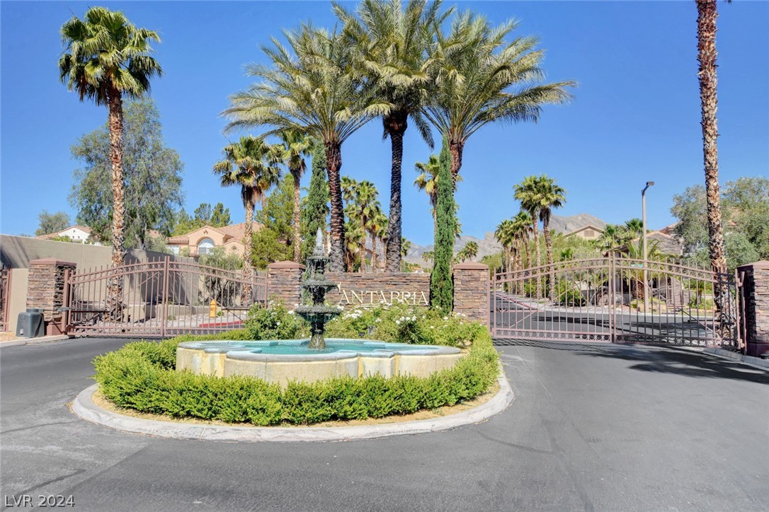 10232 Glen Ora Avenue