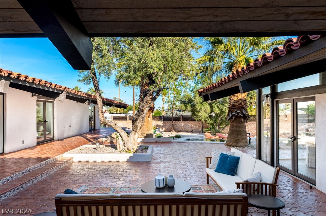 1337 CASHMAN Drive