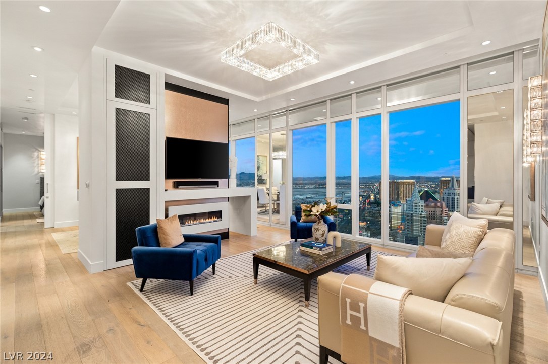3750 Las Vegas Boulevard 4502