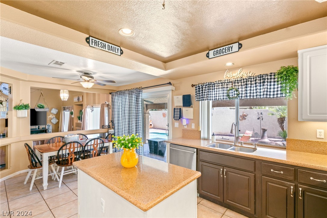 9684 SUMMER LILAC Court