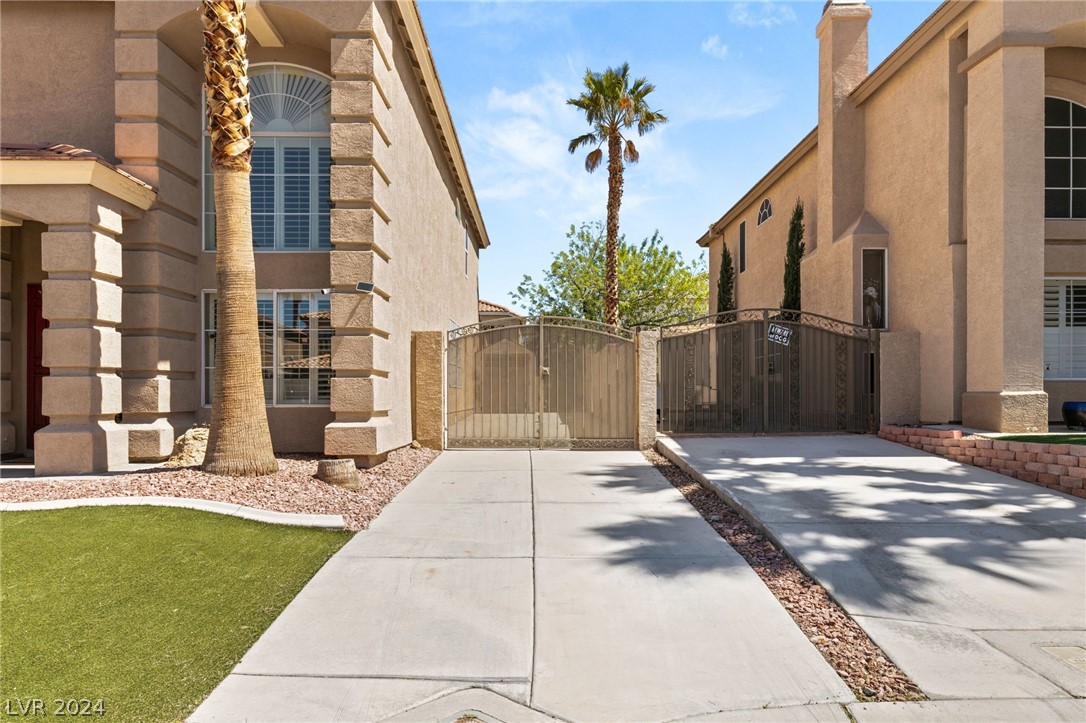 9684 SUMMER LILAC Court