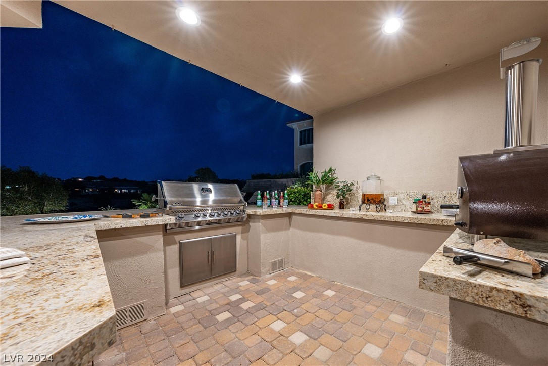 2876 Quartz Canyon Drive