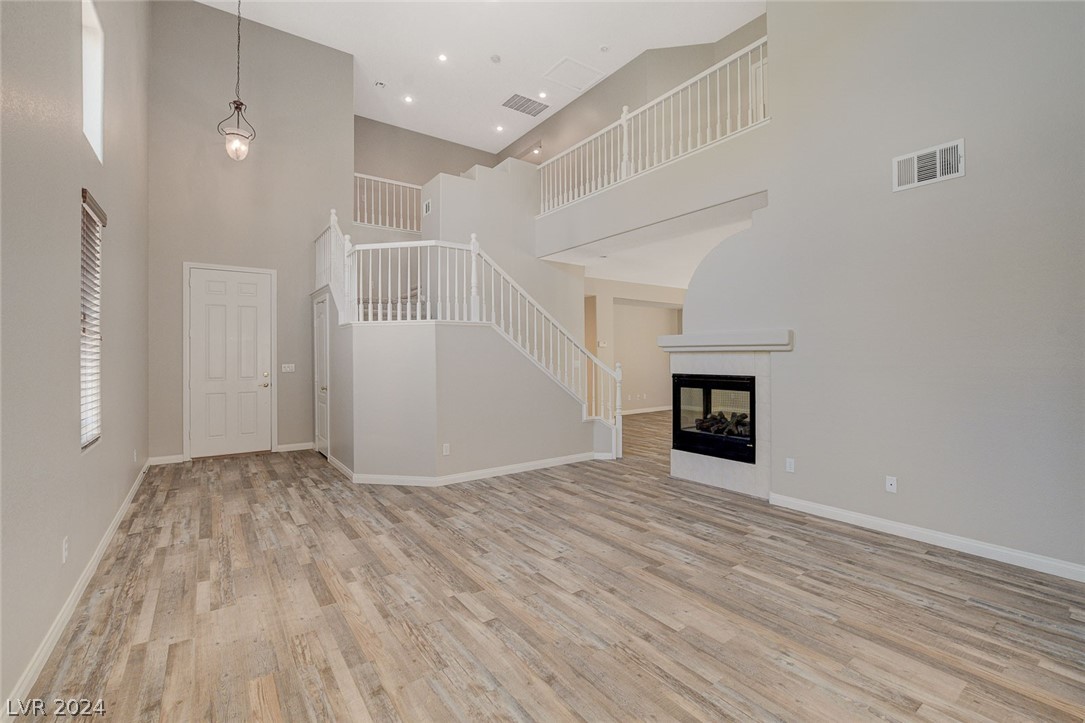 5721 Pacesetter Street