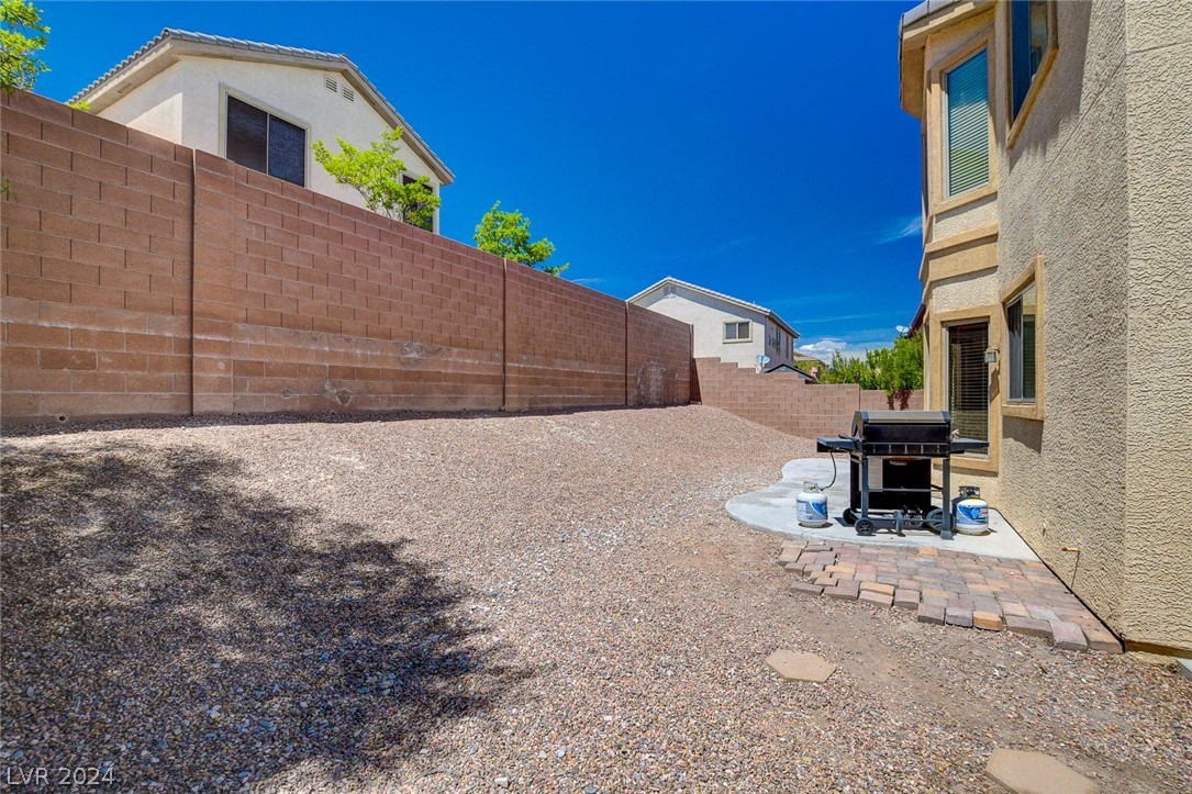 5721 Pacesetter Street