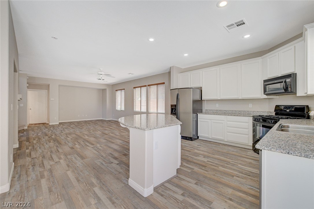 5721 Pacesetter Street