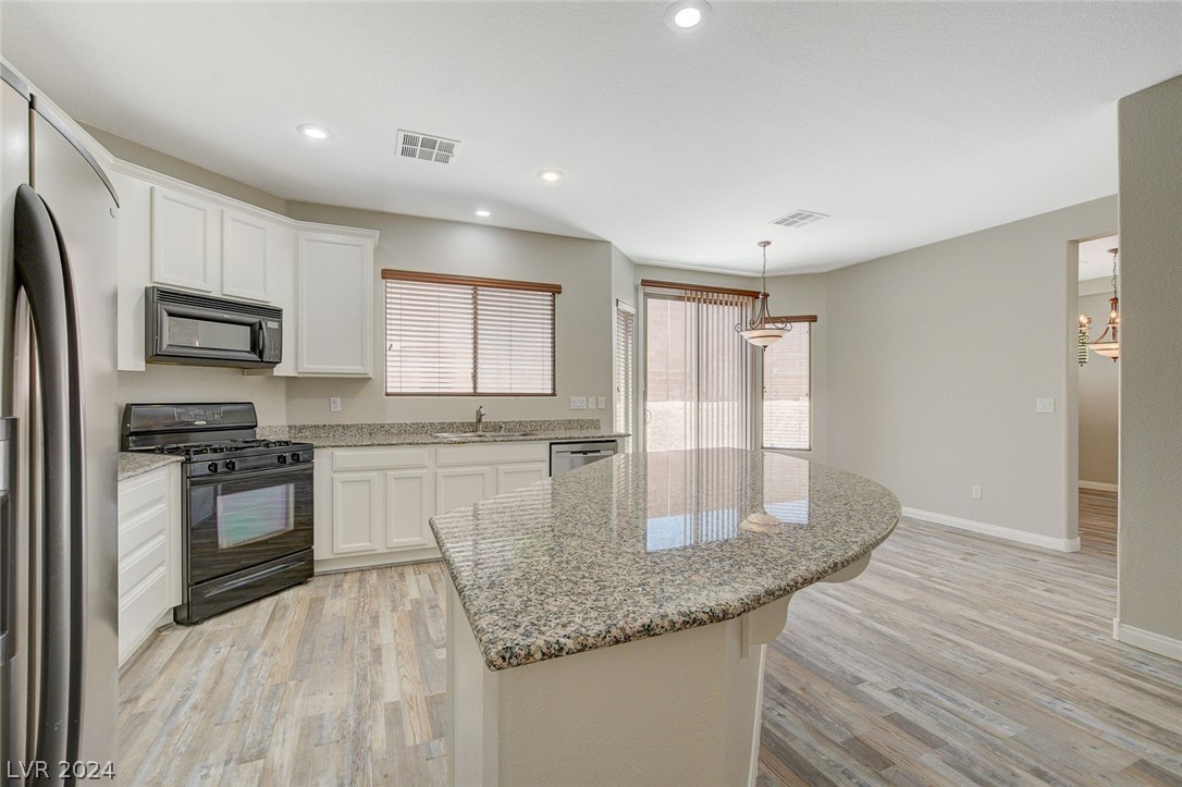 5721 Pacesetter Street