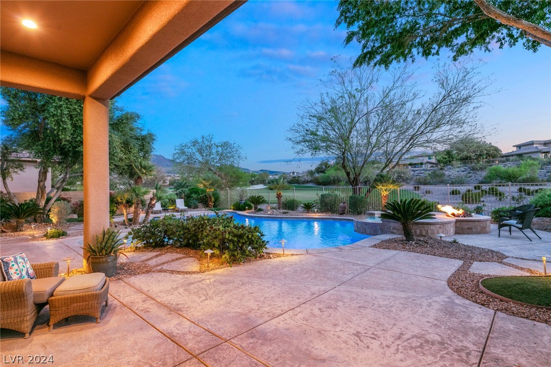 5 IBIS Court