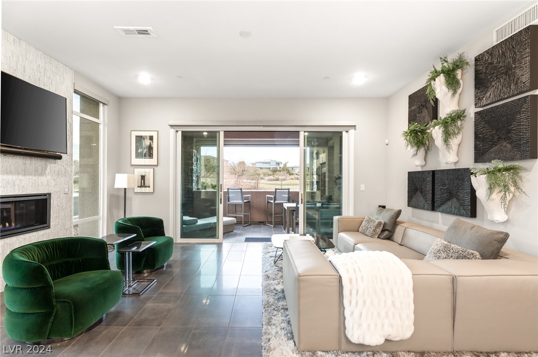 11280 GRANITE RIDGE Drive 1103
