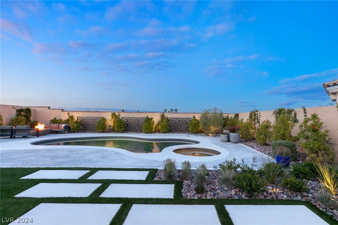 3296 RABBIT BRUSH Court