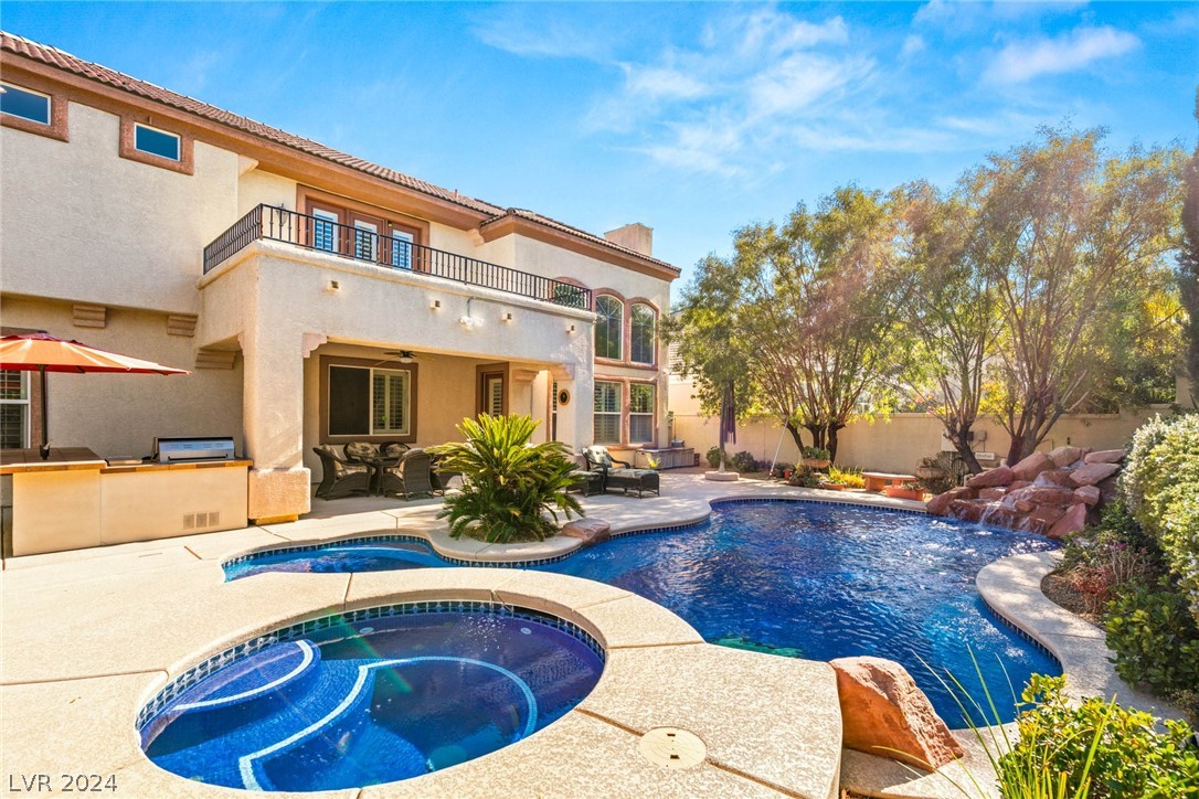 301 ROUND STONE Court