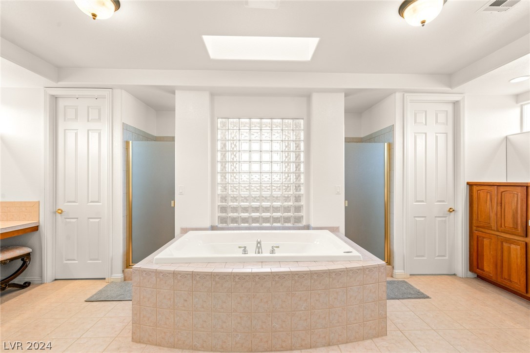 301 ROUND STONE Court