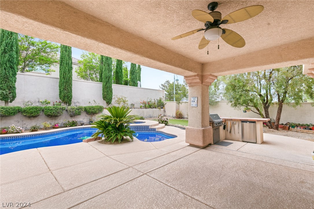 301 ROUND STONE Court